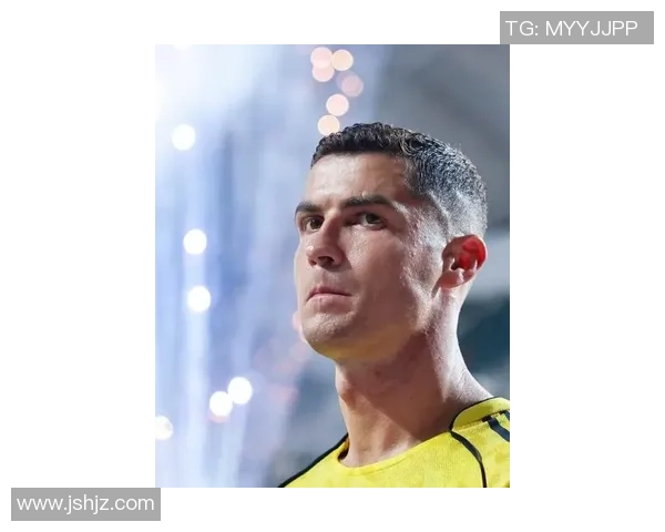 足球明星头像真实展现C罗风采与魅力的精彩瞬间