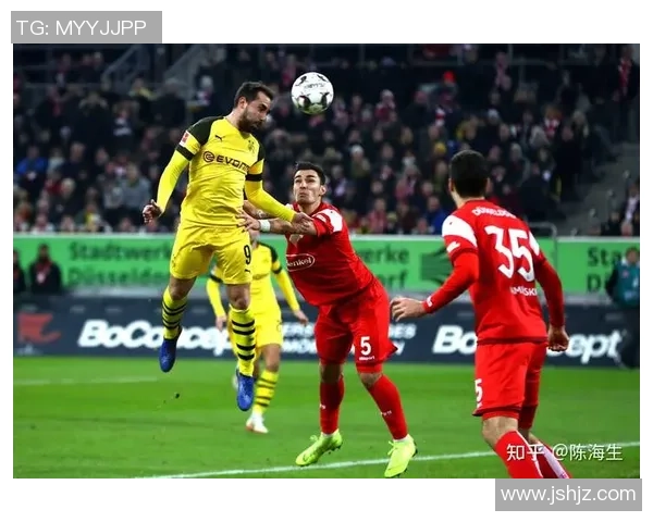 深圳足球队边路渗透革新探索与战术创新的深度分析与展望 深圳足球队边路渗透革新探索与战术创新的深度分析与展望